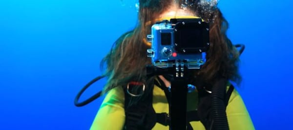 Bilde av en dykker med GoPro kamera